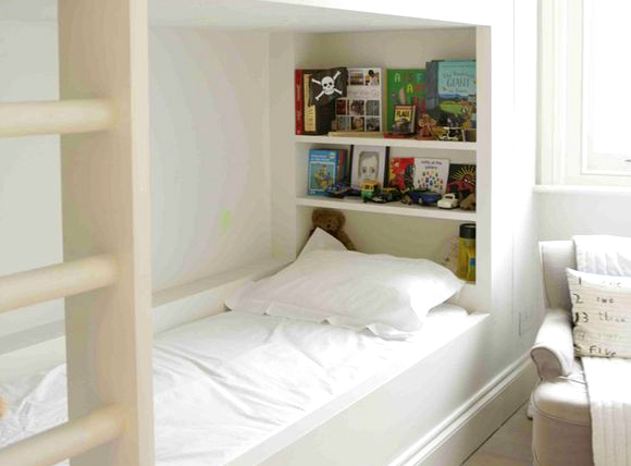 7 Friendly Kids Room Storage Ideas: #4 A bed shelf