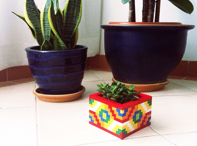 21 Insanely Cool DIY LEGO Furniture and Home Decor Creations: #13 LEGO planter