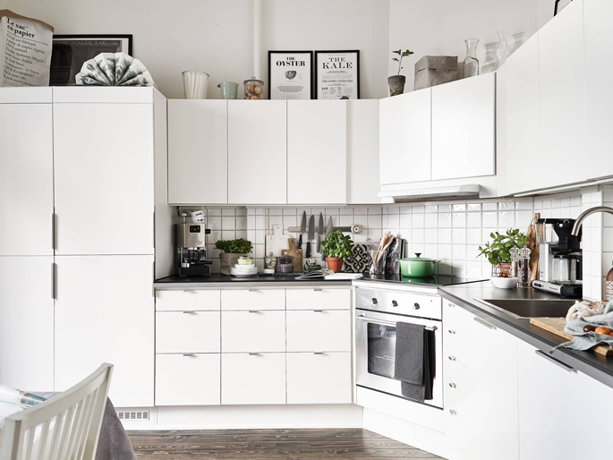 PASSPORT: Scandinavian Hardwood Floor Apartment Tour - Kitchen