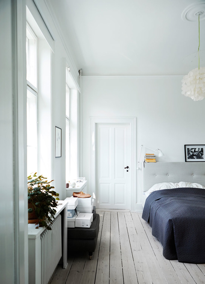 Scandinavian bedroom style