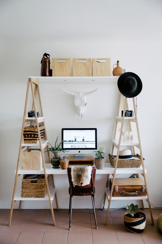 DIY small desk ideas for your home office